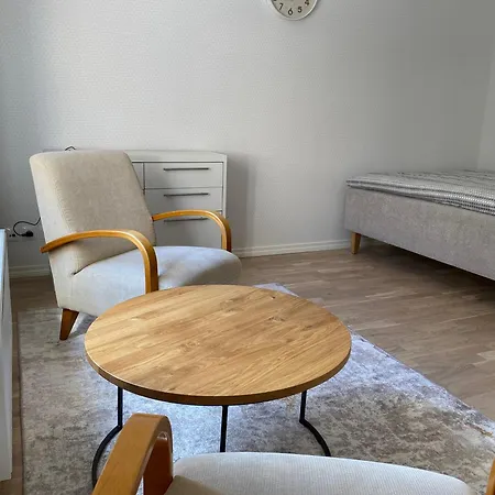 Vanalinna Kuelje All, Vaerskelt Renoveeritud Korter Apartment Tallinn